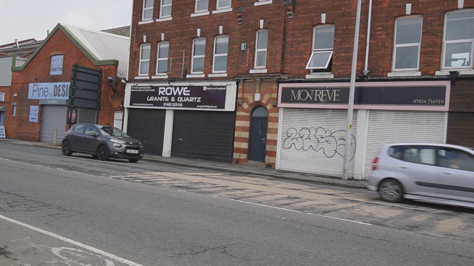 WalkAlongClevelandStreet_chapter13